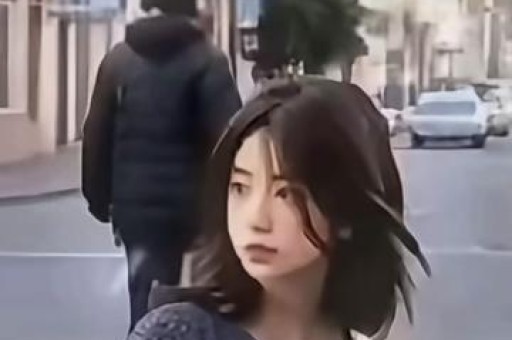 周星驰《女足》片场曝光设备简陋不如短剧拍摄态度敷衍